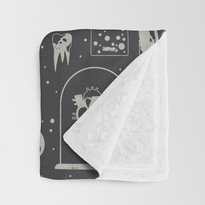 Oddities: X-ray Throw Blanket Gallery Image 3