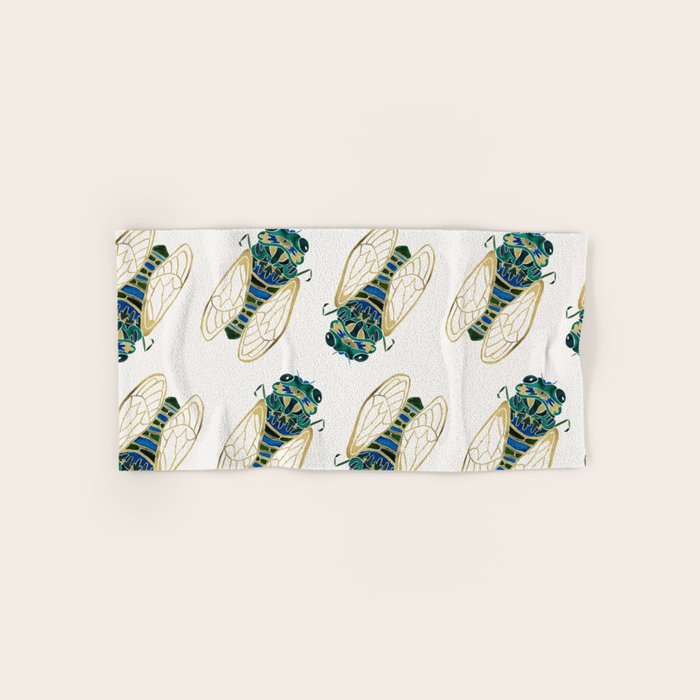 Green & Gold Cicada Bath Towel Gallery Image 1