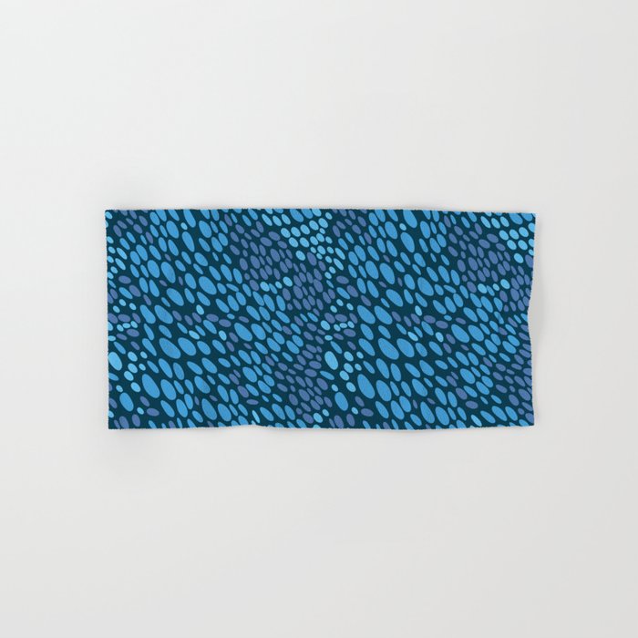 Blue Ocean Waves Bath Towel Gallery Image 1