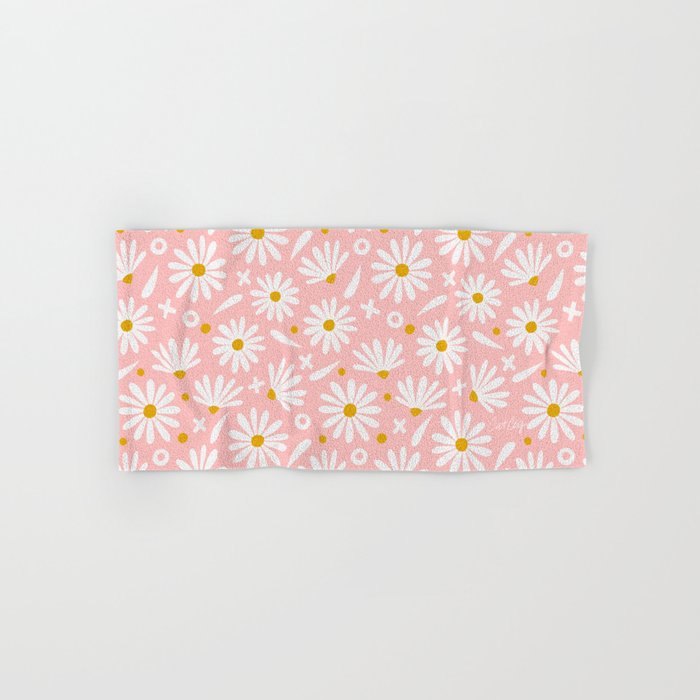 Daisies - Pink Bath Towel Gallery Image 1