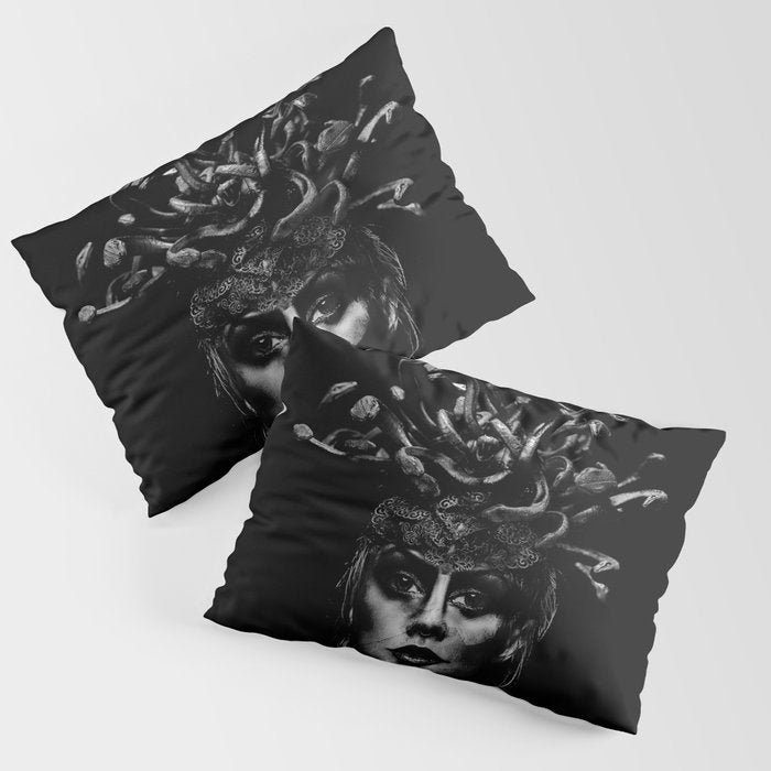 Medusa Pillow Sham Gallery Image 3