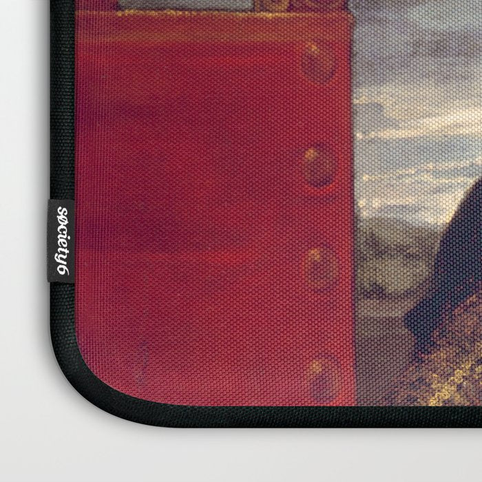 Safe Laptop Sleeve Gallery Image 3