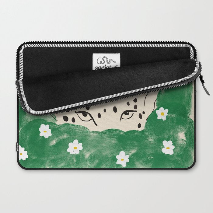 Snow Leopard Laptop Sleeve Gallery Image 2