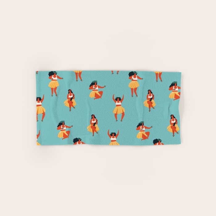 Hula dancers Bath Towel Gallery Image 1