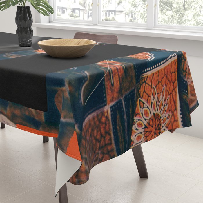 All that She Covers Tablecloth Gallery Image 3