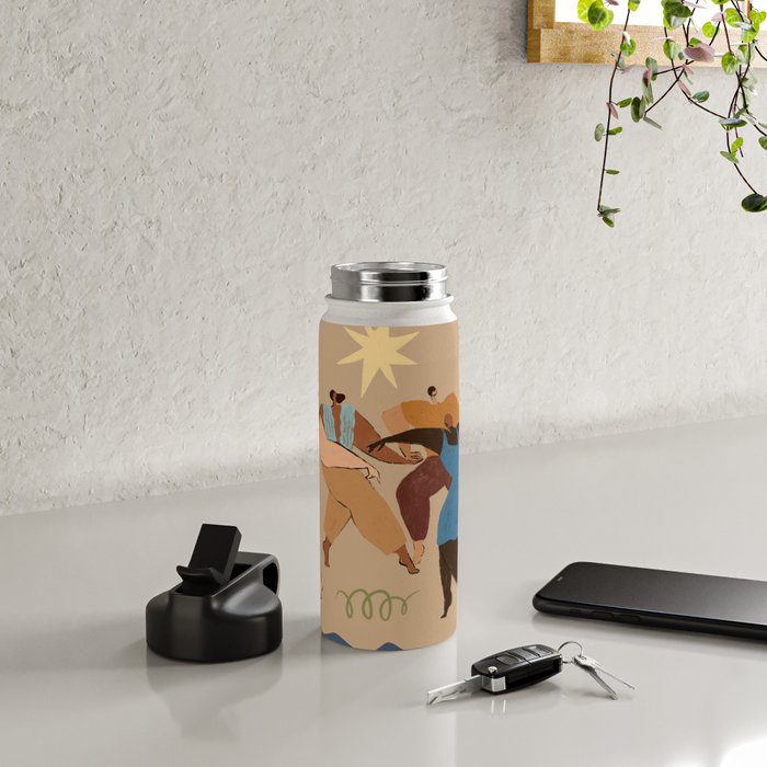 Round and Round Water Bottle Gallery Image 4