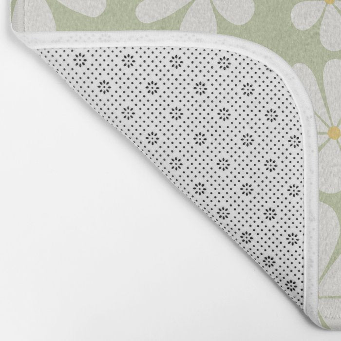 Retro Daisy Pattern - Pastel Green Bath Mat Gallery Image 2