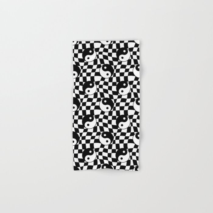 Black and white yin yang checkered pattern Bath Towel Gallery Image 1