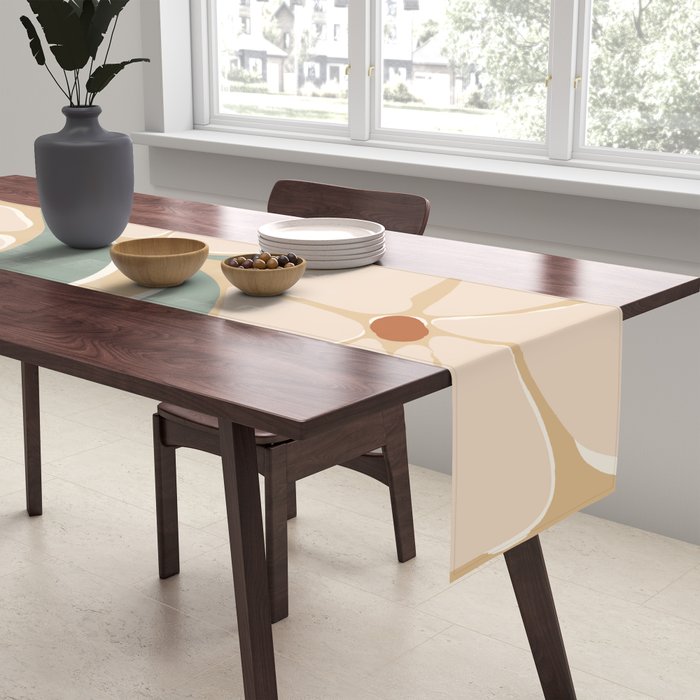 70s big flower botanical land 2 Table Runner Gallery Image 2