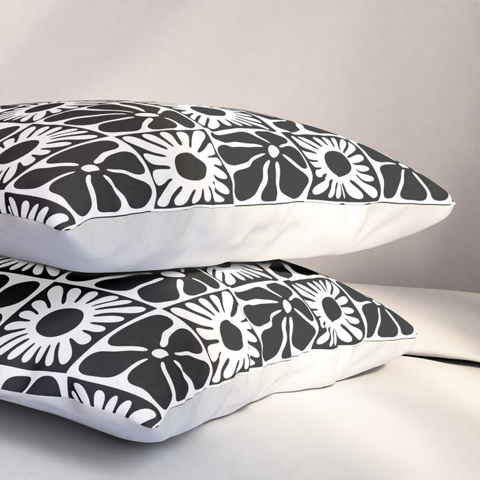 Black and white retro flower art pattern Pillow Sham Gallery Image 3