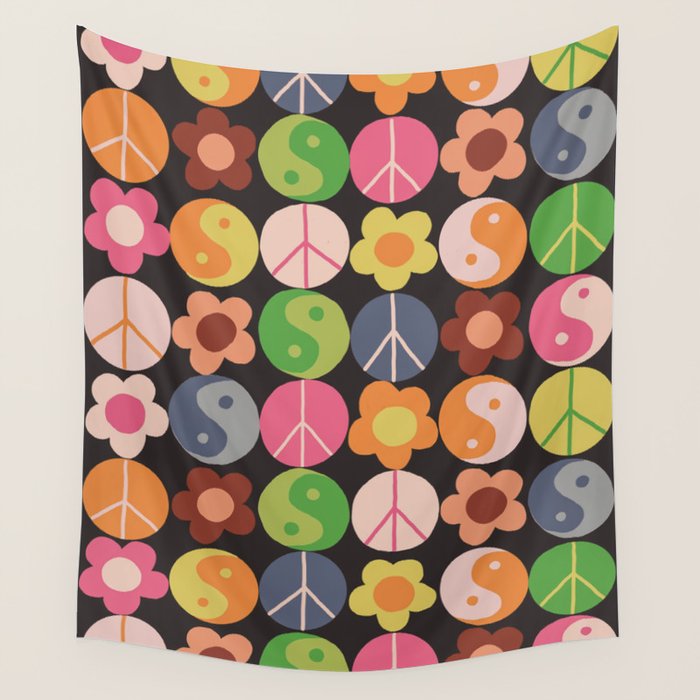Flower power black Wall Tapestry Gallery Image 1
