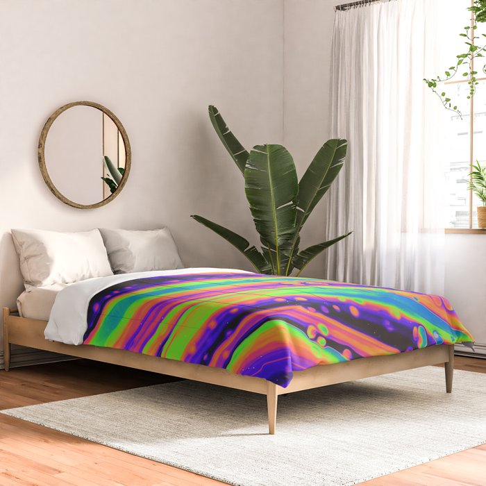 THIRTEEN Comforter Gallery Image 2