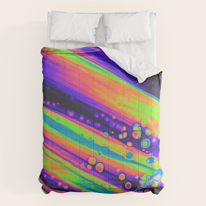 THIRTEEN Comforter Gallery Image 1