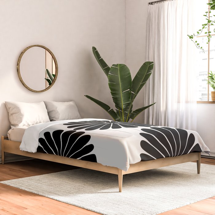 Retro Daisy Abstract I Black and White Bold Floral Comforter Gallery Image 2