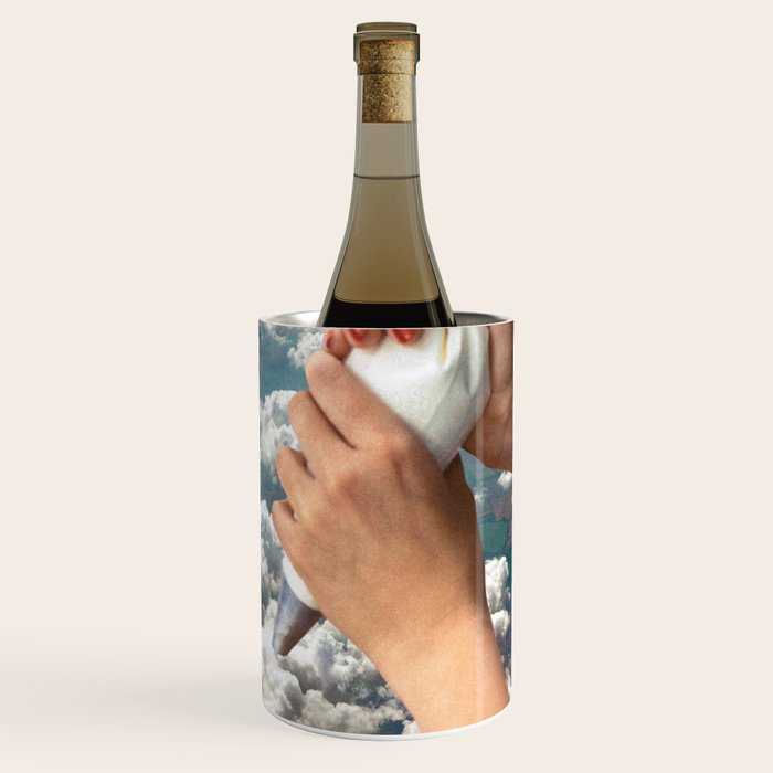 Piping Clouds - Whipped Cream Wine Chiller Gallery Image 3