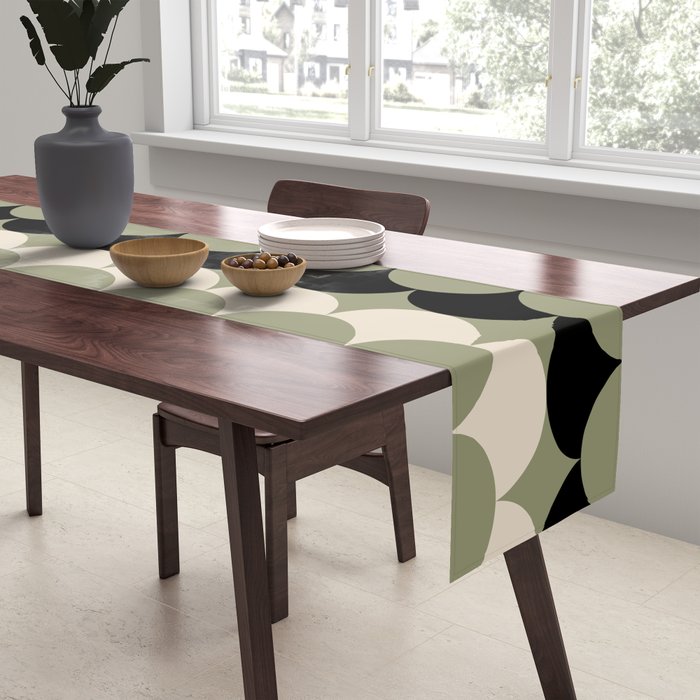 Retro Circular Pattern XXIV Table Runner Gallery Image 2