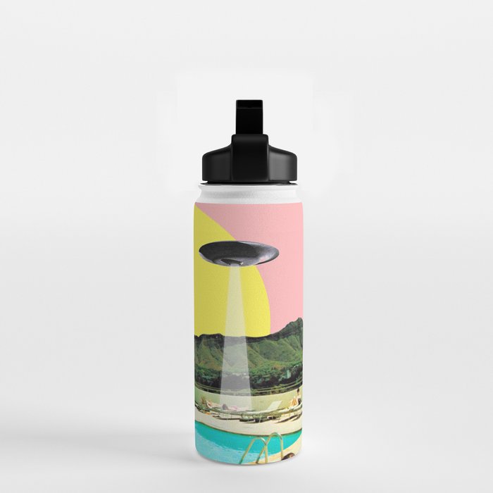 Invasion on vacation (UFO in Hawaii) Water Bottle Gallery Image 2