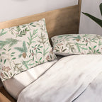 Winter Berry Pattern Pillow Sham Gallery Image 2