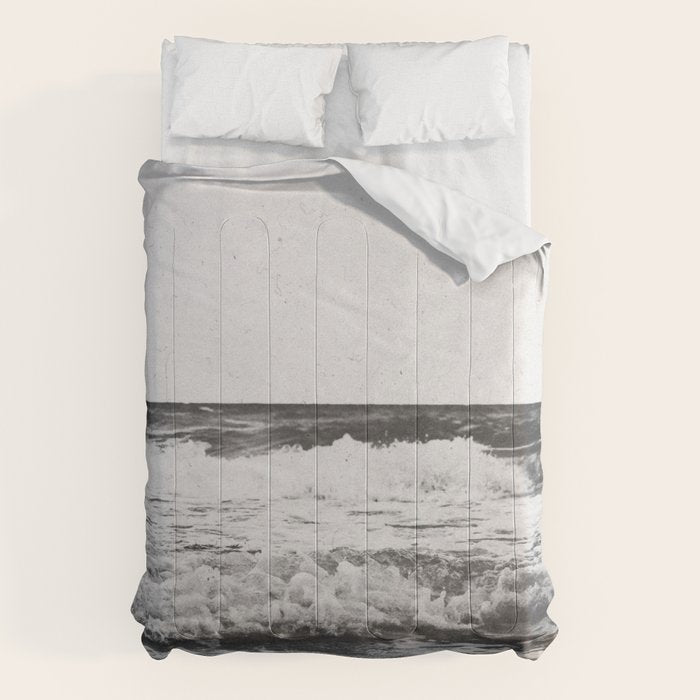 SUMMER WAVES XXIII Comforter Gallery Image 6