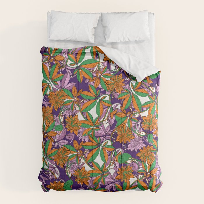 Vintage 1970s Comforter Gallery Image 1