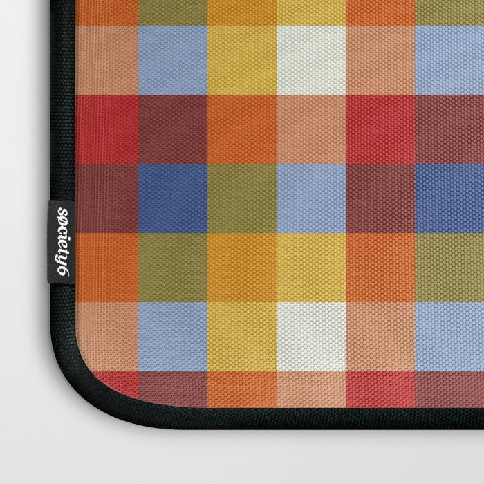 Classic Retro Colorful Farm Plaid , Vintage Checkered Tartan Pattern 50s 60s 70s Mid Century Style  Laptop Sleeve Gallery Image 3