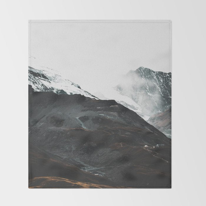 Mountain Photography Throw Blanket Gallery Image 2