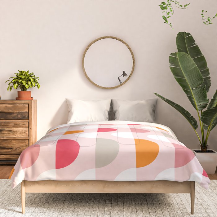 City life facade 2 pearl pink Comforter Gallery Image 3
