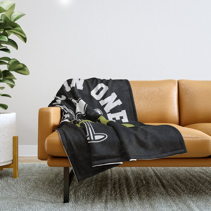 Hole In One Club Golf Throw Blanket Gallery Image 1