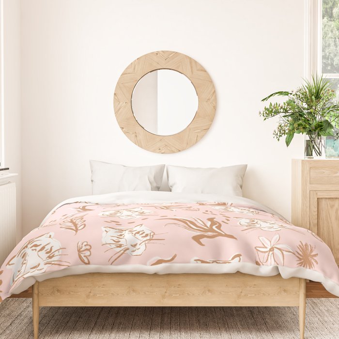 Pink Abstract Tiger Pattern Duvet Cover Gallery Image 3
