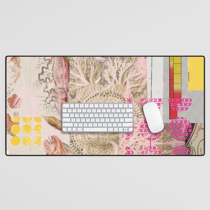 daydream aufbluehen der illusion Desk Mat Gallery Image 1