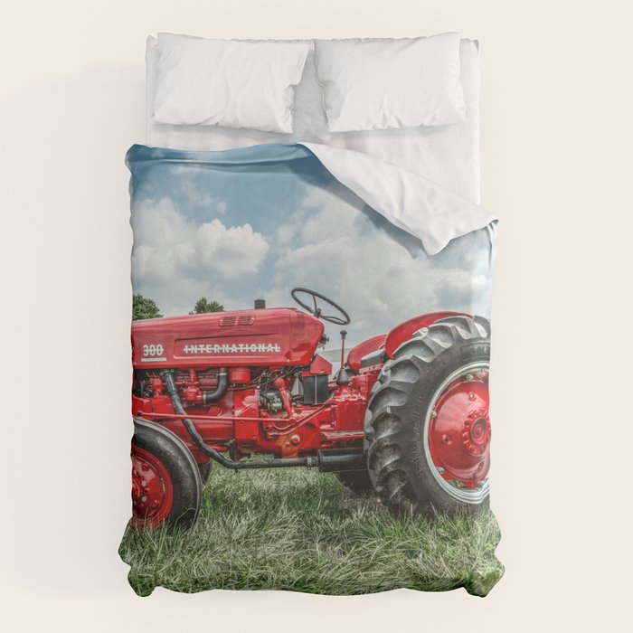 300 Vintage International Harvester Red Tractor Duvet Cover Gallery Image 6