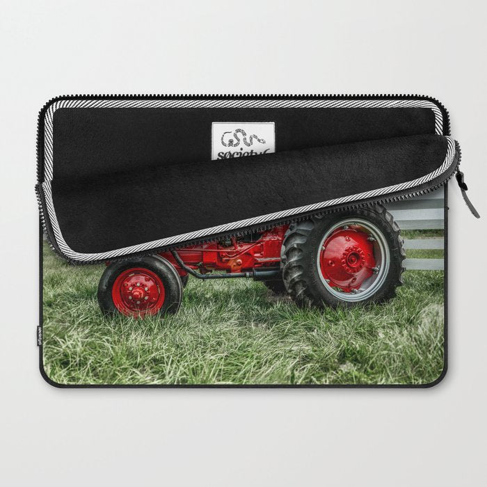 300 Vintage International Harvester Red Tractor Laptop Sleeve Gallery Image 2