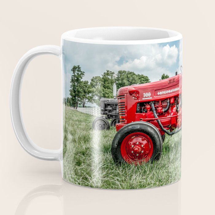 300 Vintage International Harvester Red Tractor Coffee Mug Gallery Image 3