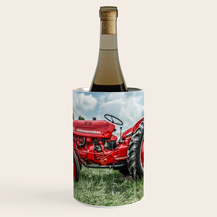 300 Vintage International Harvester Red Tractor Wine Chiller Gallery Image 1