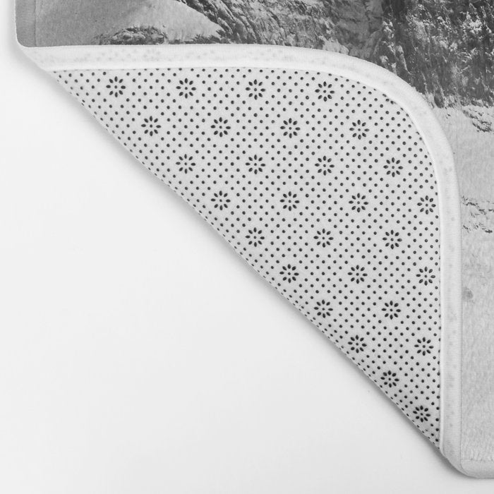 Snowy Peak Bath Mat Gallery Image 2