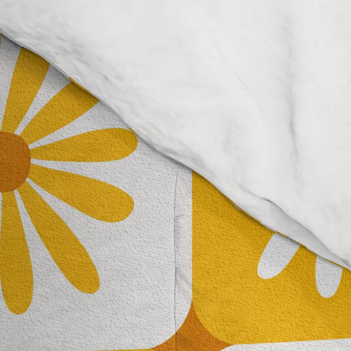 Checkered Daisies - Yellow Comforter Gallery Image 4