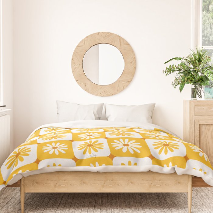 Checkered Daisies - Yellow Duvet Cover Gallery Image 3