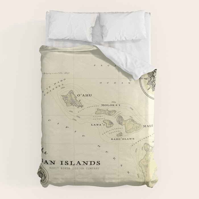 Hawaiian Islands [vintage inspired] map print Duvet Cover Gallery Image 6