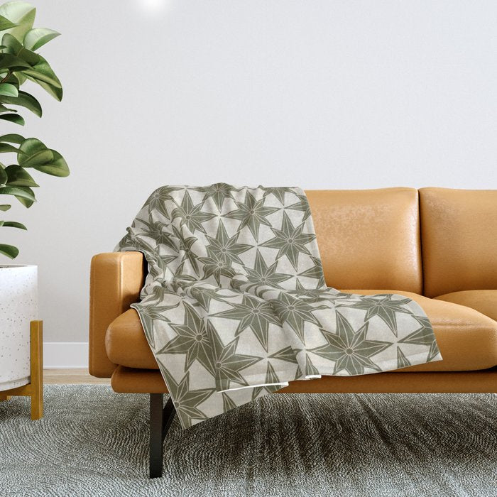 Green Paper Stars Large Throw Blanket Gallery Image 1