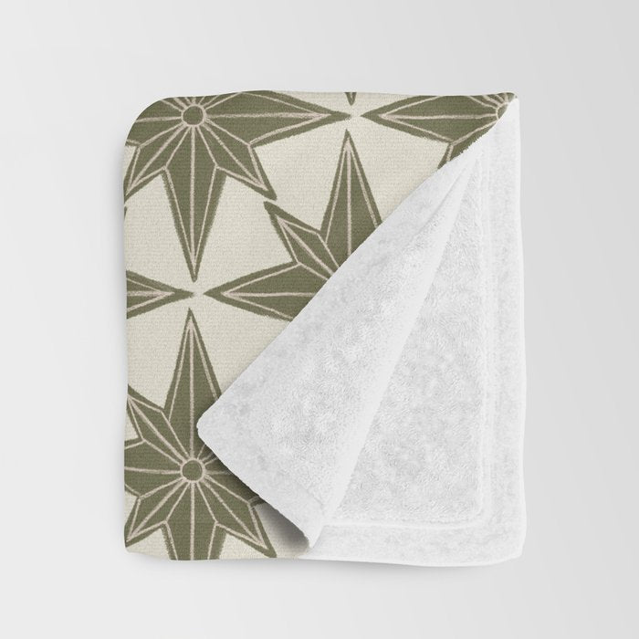 Green Paper Stars Large Throw Blanket Gallery Image 3