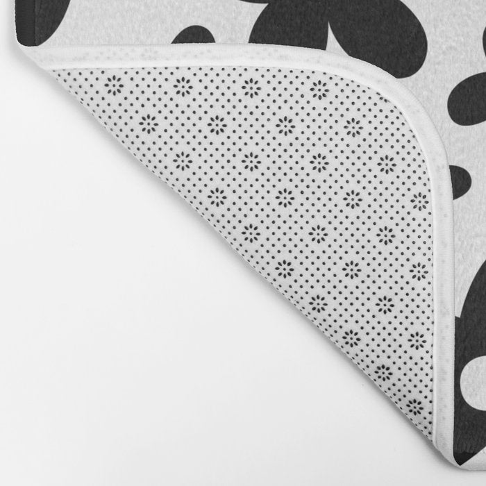 Black and white retro flower pattern Bath Mat Gallery Image 2