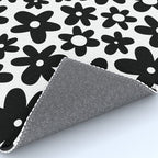 Black and white retro flower pattern Rug Gallery Image 4
