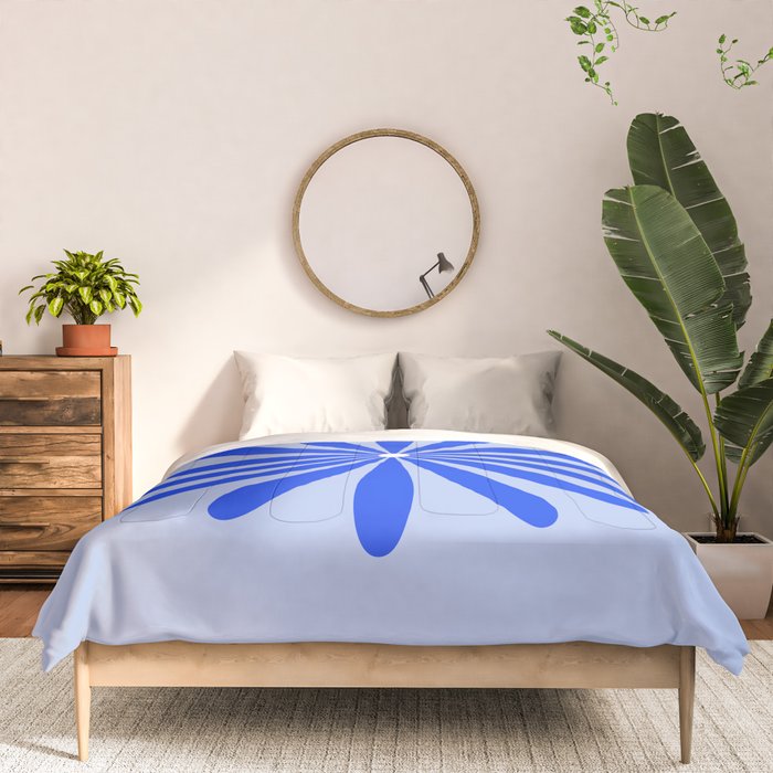 Big Daisy Retro Minimalism in Royal Blue, White, and Light Blue Comforter Gallery Image 3