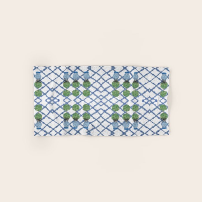 Hand Painted Ginger Jar Chinoiserie Pattern Bath Towel Gallery Image 1