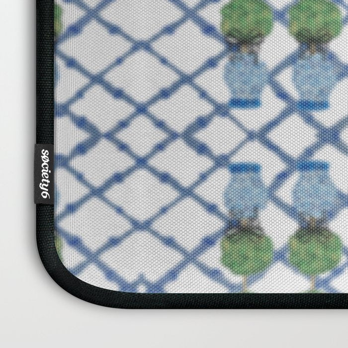 Hand Painted Ginger Jar Chinoiserie Pattern Laptop Sleeve Gallery Image 3