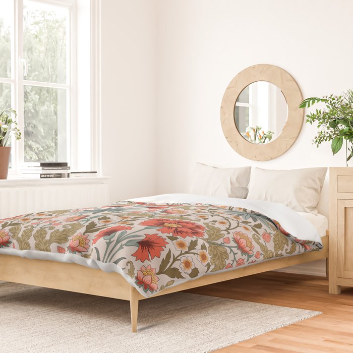 Victorian Botanicals - Carnations in Red and Green Duvet Cover Gallery Image 2