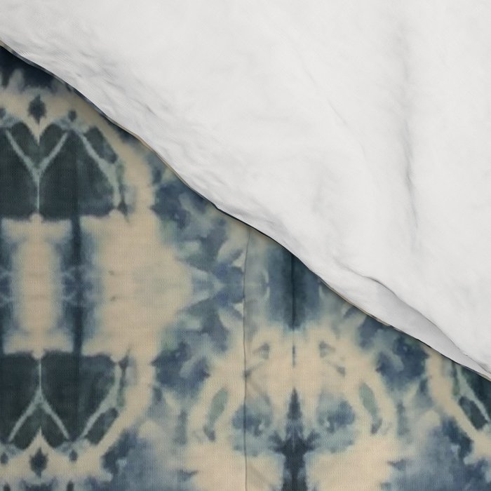 Elegant Shibori Comforter Gallery Image 4