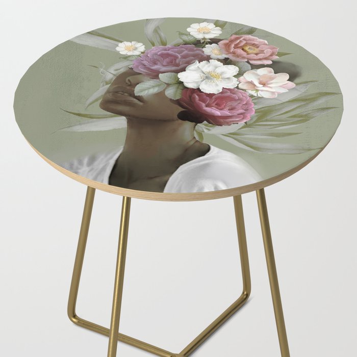 Bloom 9 Side Table Gallery Image 2