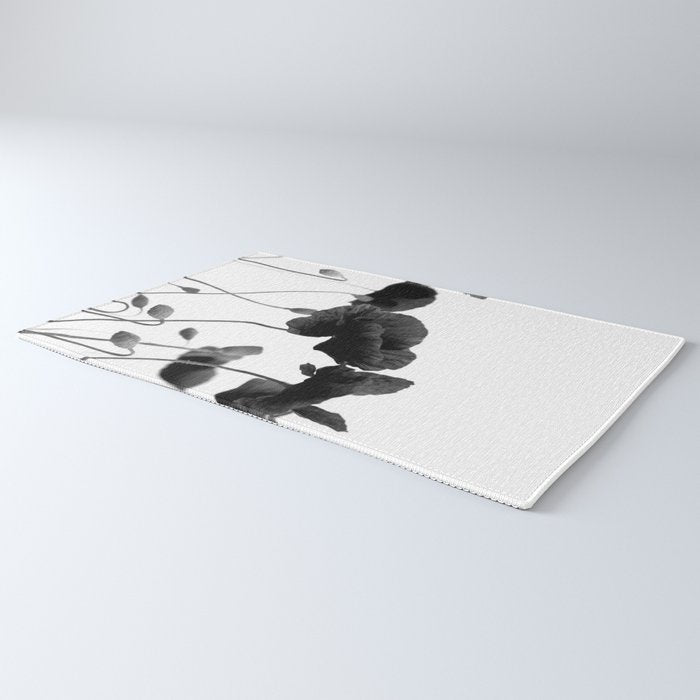Poppy (black and white) Rug Gallery Image 3