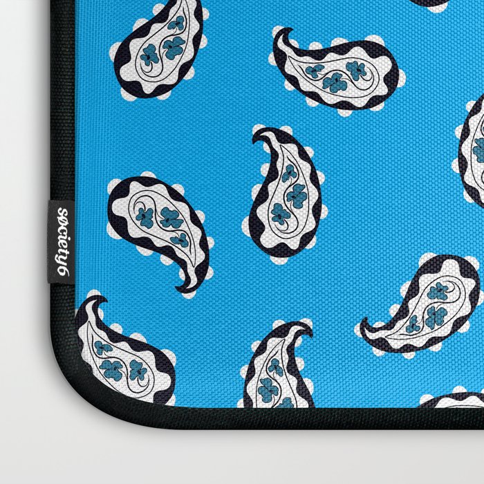 Leafy Whirls 2 Laptop Sleeve Gallery Image 3